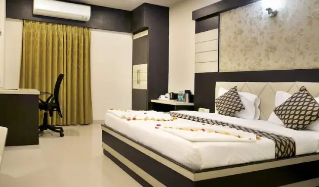 Luxury Rooms & Suites